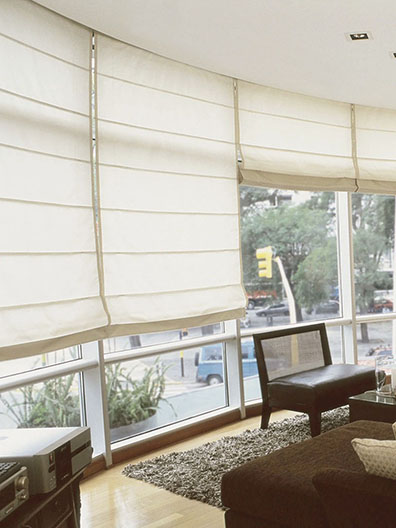 Cortina Romana desplegada - miniatura 2